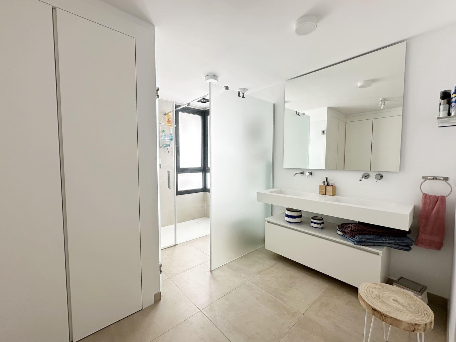 3 soveværelse Lejlighed til salg i Estepona med swimmingpool garage - € 750.000 (Ref: 8286366)