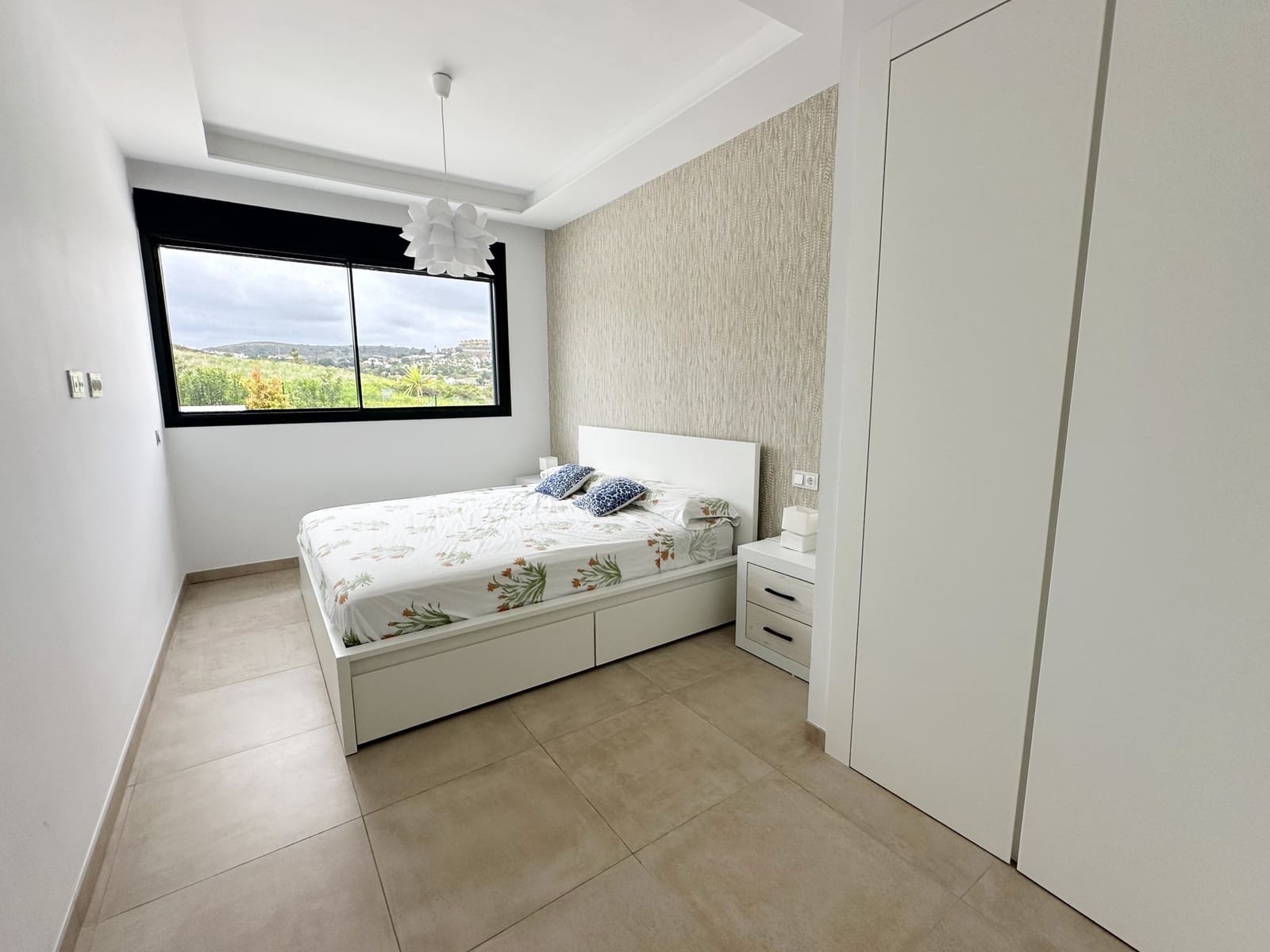 3 soveværelse Lejlighed til salg i Estepona med swimmingpool garage - € 750.000 (Ref: 8286366)