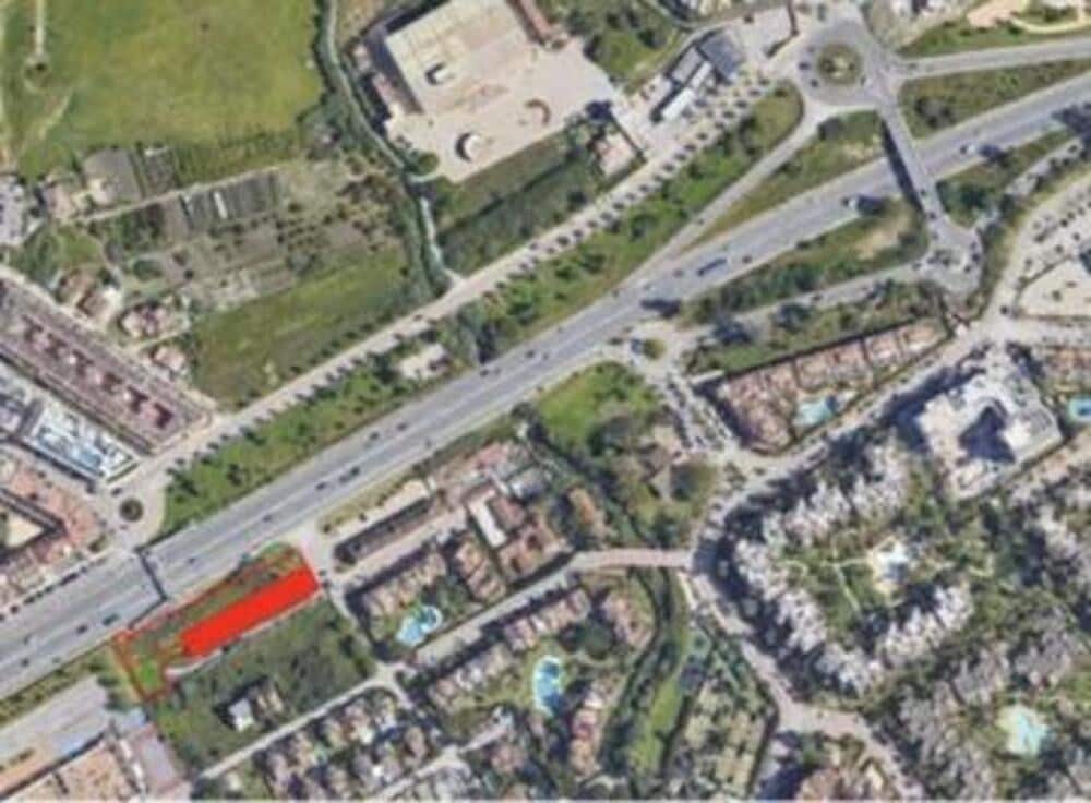 Byggetomt til salgs i Estepona - € 1 895 000 (Ref: 8286368)