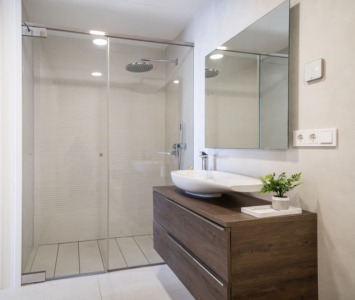 3 quarto Penthouse para venda em Estepona com piscina garagem - 1 750 000 € (Ref: 8299905)