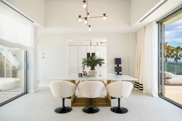 3 quarto Penthouse para venda em Guadalobón, Estepona com piscina garagem - 1 750 000 € (Ref: 8299905)