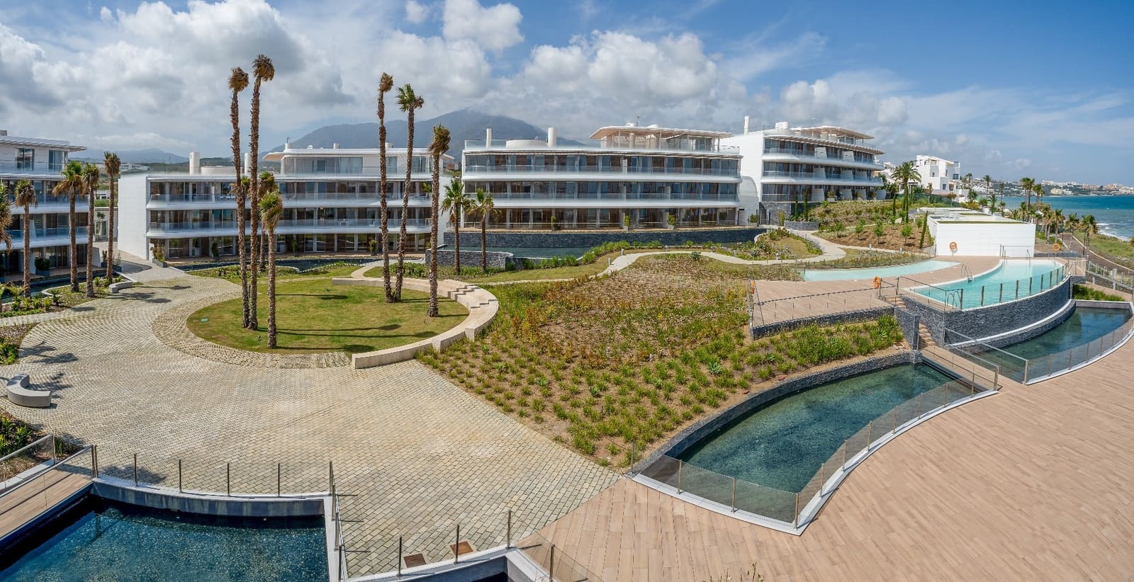 3 makuuhuone Kattohuoneisto myytävänä paikassa Estepona mukana uima-altaan 
autotalli - 1 750 000 € (Ref: 8299905)