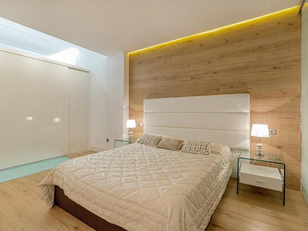 3 quarto Apartamento de Praia para venda em Puerto Banus com piscina garagem - 2 465 000 € (Ref: 8302266)