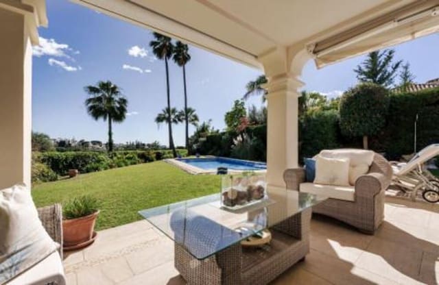 4 chambre Villa/Maison à vendre à Los Naranjos, Marbella avec piscine garage - 2 295 000 € (Ref: 8308040)
