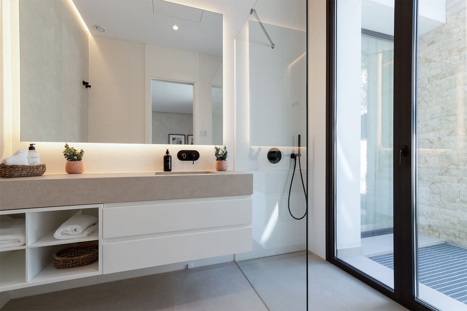 4 chambre Villa/Maison à vendre à Golden Mile avec piscine garage - 4 500 000 € (Ref: 8308041)