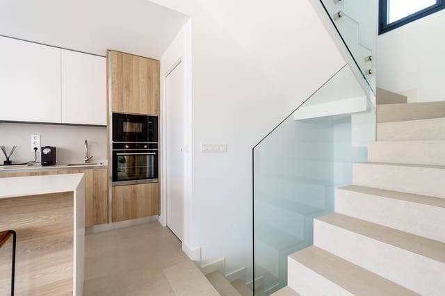 3 makuuhuone Paritalo myytävänä paikassa Nueva Atalaya, Estepona mukana uima-altaan 
autotalli - 900 000 € (Ref: 8310189)