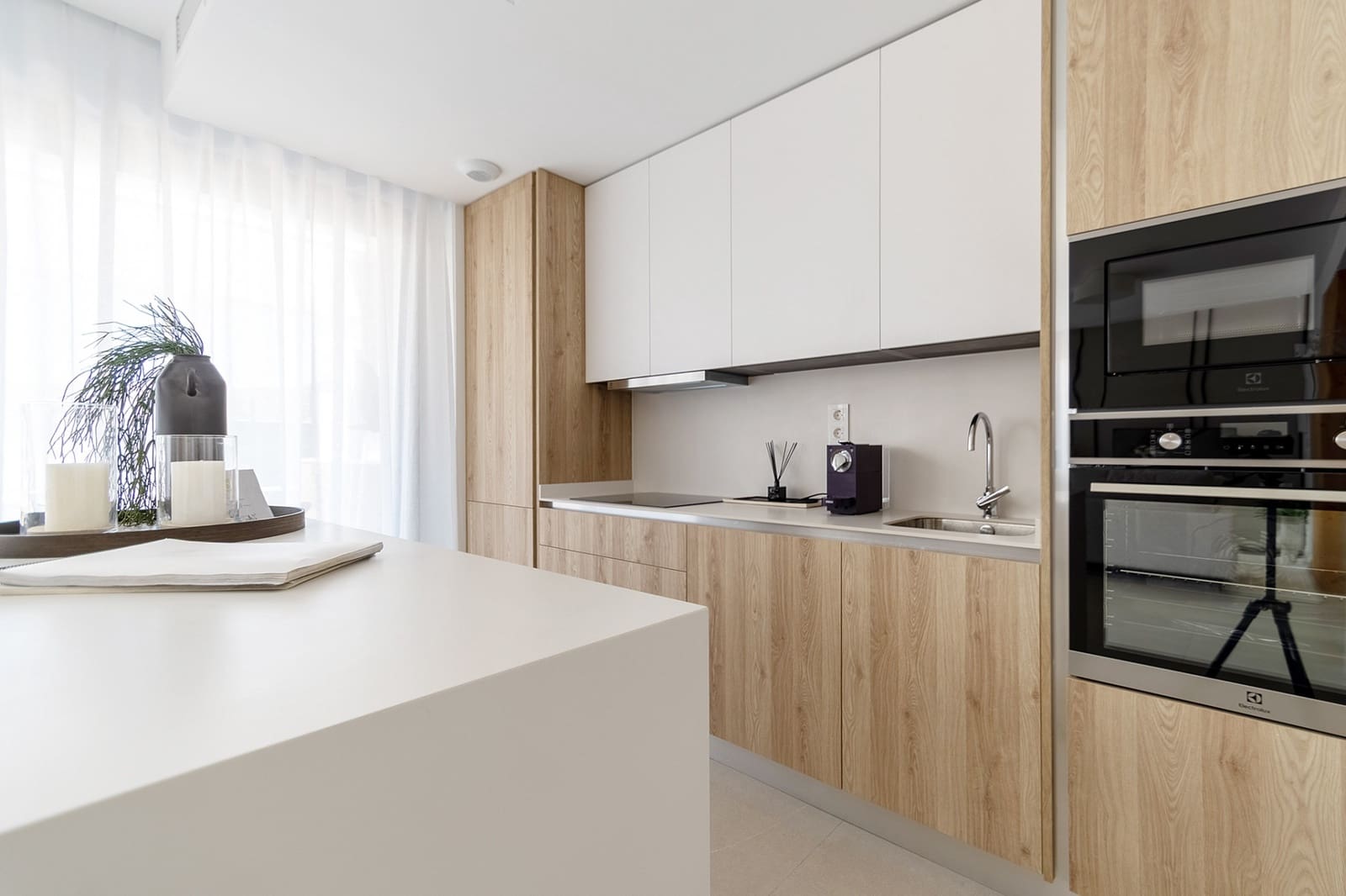 3 soveværelse Semi-Rækkehus til salg i Estepona med swimmingpool garage - € 900.000 (Ref: 8310189)