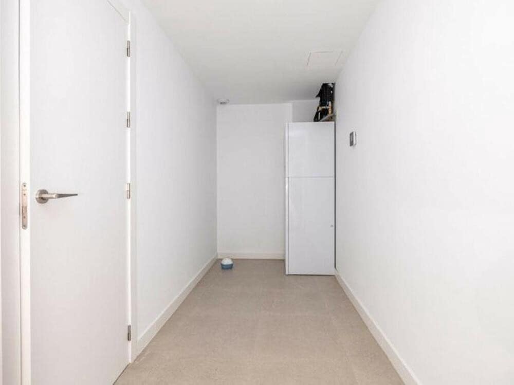 3 slaapkamer Halfvrijstaande villa te koop in Estepona met zwembad garage - € 800.000 (Ref: 8310189)