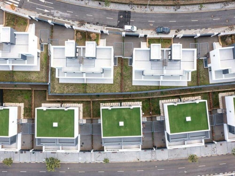 3 slaapkamer Halfvrijstaande villa te koop in Estepona met zwembad garage - € 800.000 (Ref: 8310189)