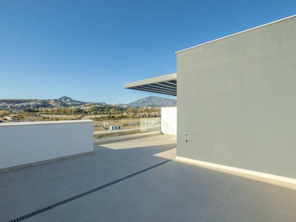 3 camera da letto Villetta Bifamiliare in vendita in Estepona con piscina garage - 800.000 € (Rif: 8310189)