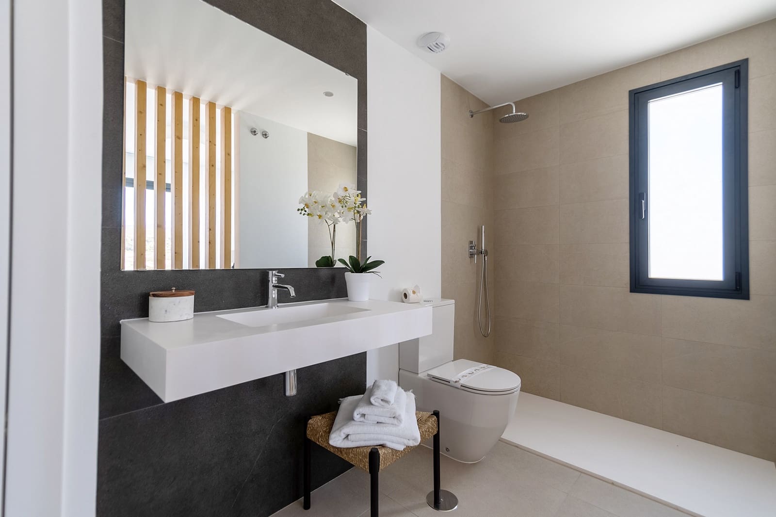 3 camera da letto Villetta Bifamiliare in vendita in Estepona con piscina garage - 800.000 € (Rif: 8310189)