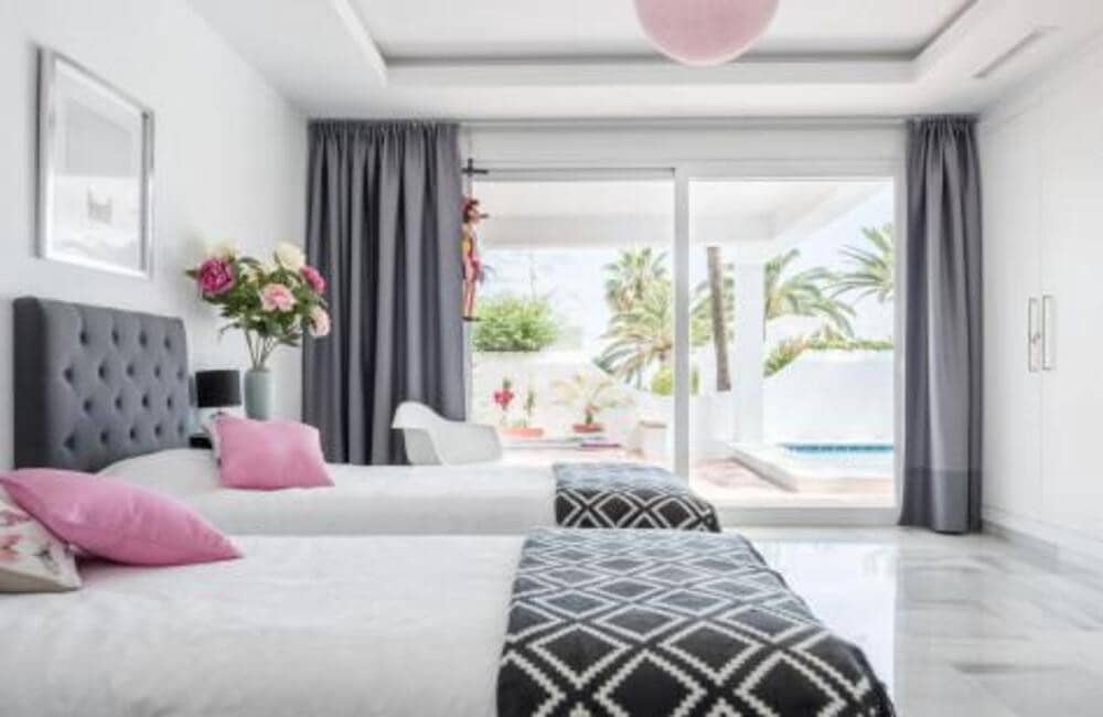 Appartement de 5 chambres à louer à Marbella avec piscine garage - 15 000 € (Ref: 8312885)