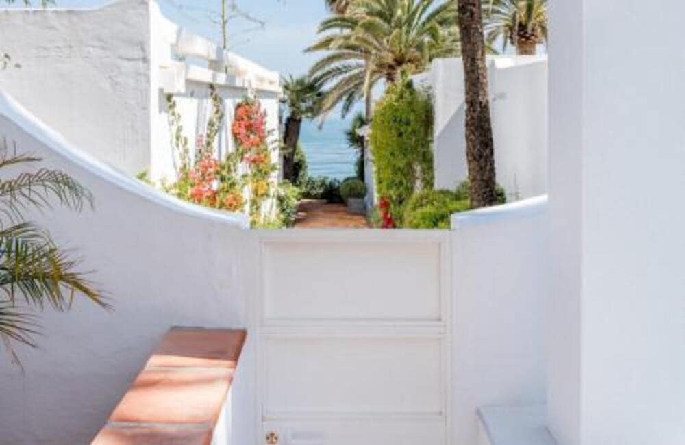 Appartement de 5 chambres à louer à Marbella avec piscine garage - 15 000 € (Ref: 8312885)