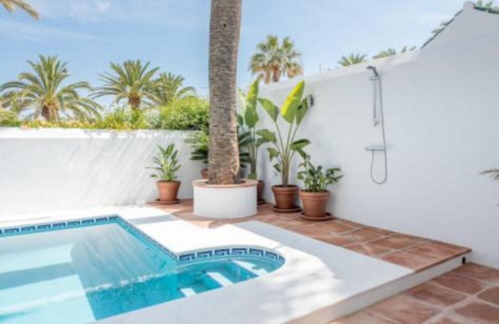 Appartement de 5 chambres à louer à Marbella avec piscine garage - 15 000 € (Ref: 8312885)