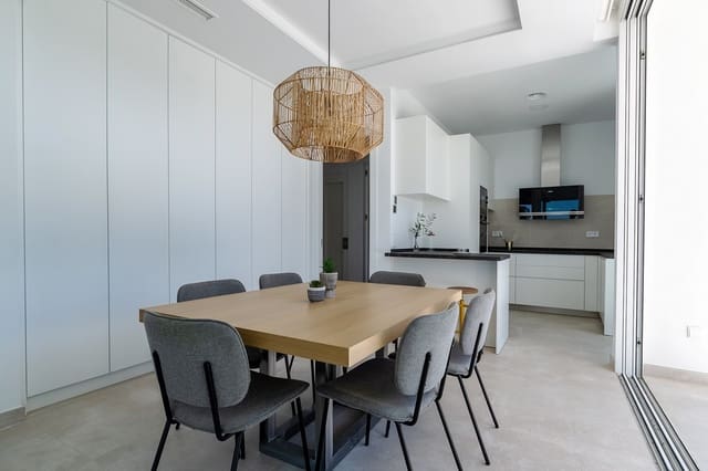 4 soveværelse Villa til salg i Marbella med swimmingpool garage - € 1.950.000 (Ref: 8315618)