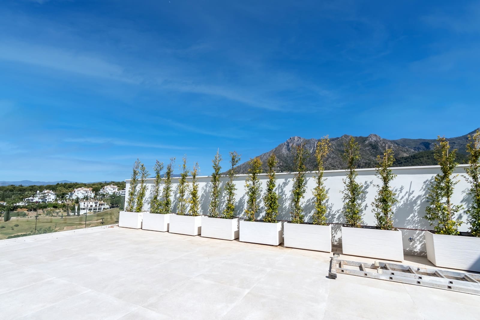 4 soveværelse Villa til salg i Marbella med swimmingpool garage - € 1.950.000 (Ref: 8315618)