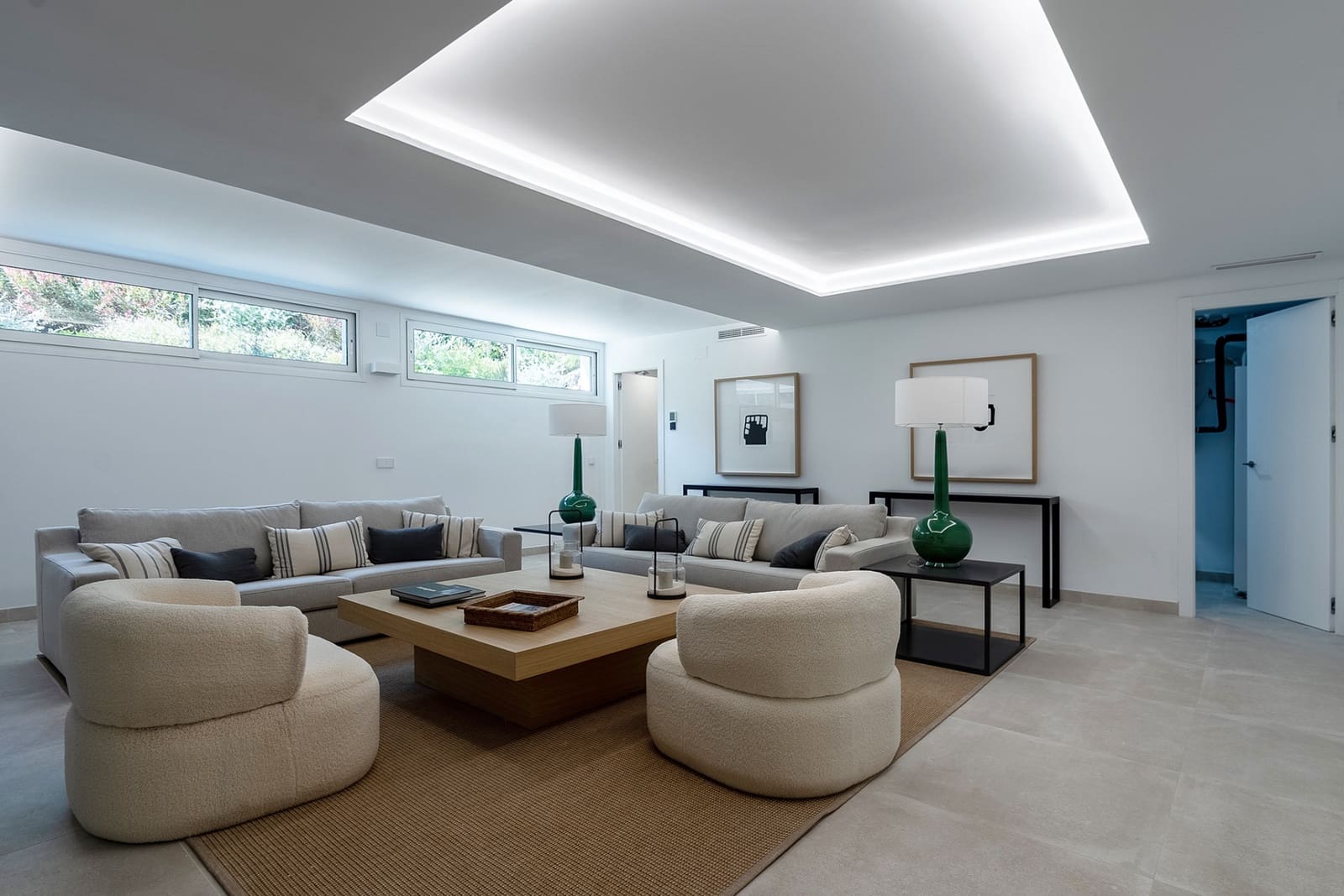 4 soveværelse Villa til salg i Marbella med swimmingpool garage - € 1.950.000 (Ref: 8315618)