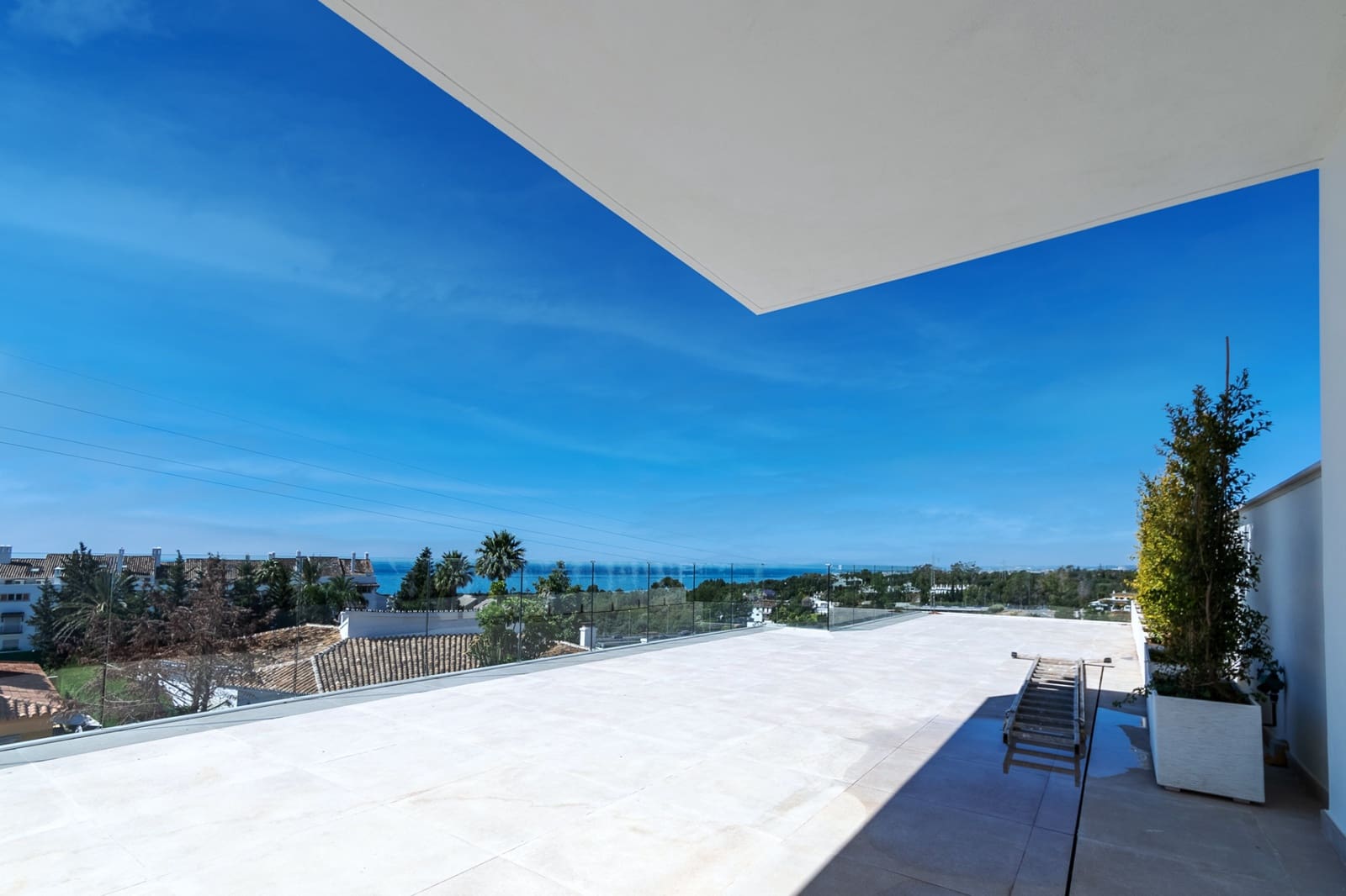 4 soveværelse Villa til salg i Marbella med swimmingpool garage - € 1.950.000 (Ref: 8315618)