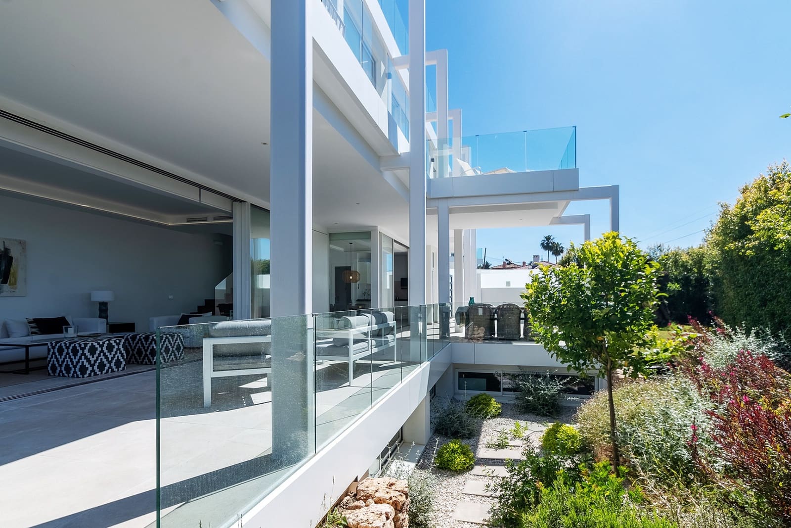4 soveværelse Villa til salg i Marbella med swimmingpool garage - € 1.950.000 (Ref: 8315618)