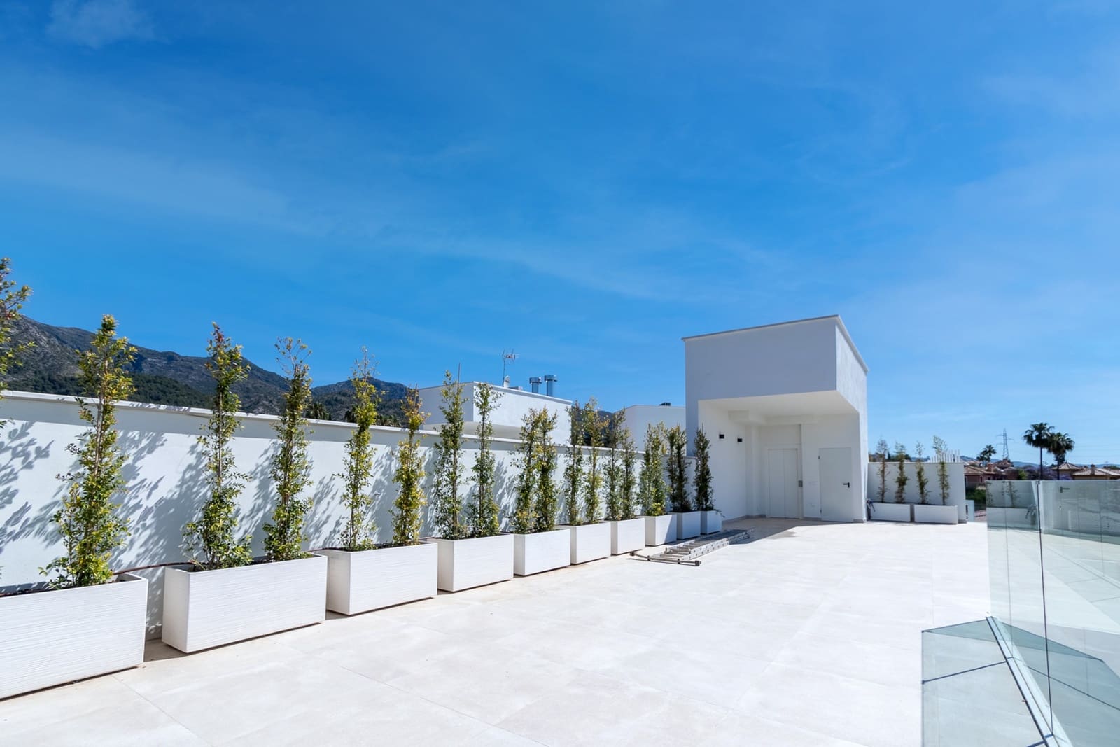 4 soveværelse Villa til salg i Marbella med swimmingpool garage - € 1.950.000 (Ref: 8315618)