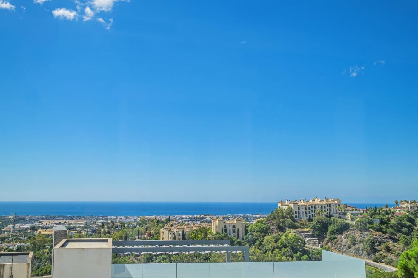 3 chambre Villa/Maison à vendre à Benahavis avec piscine garage - 1 490 000 € (Ref: 8315619)