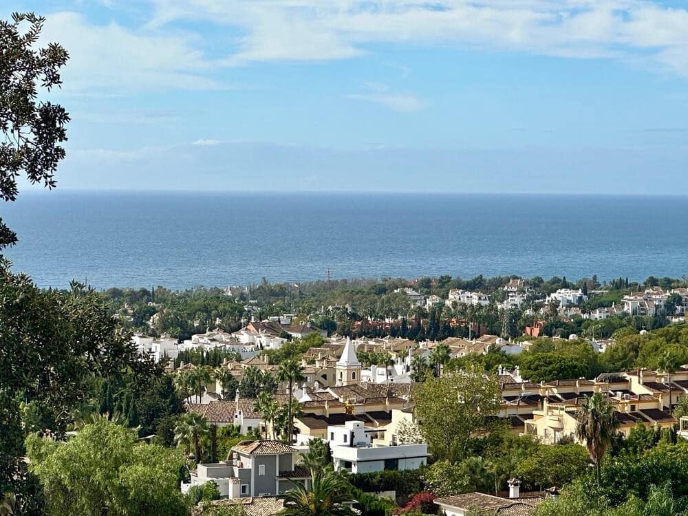 4 makuuhuone Kattohuoneisto vuokrattavana paikassa Marbella mukana uima-altaan 
autotalli - 12 000 € (Ref: 8324166)