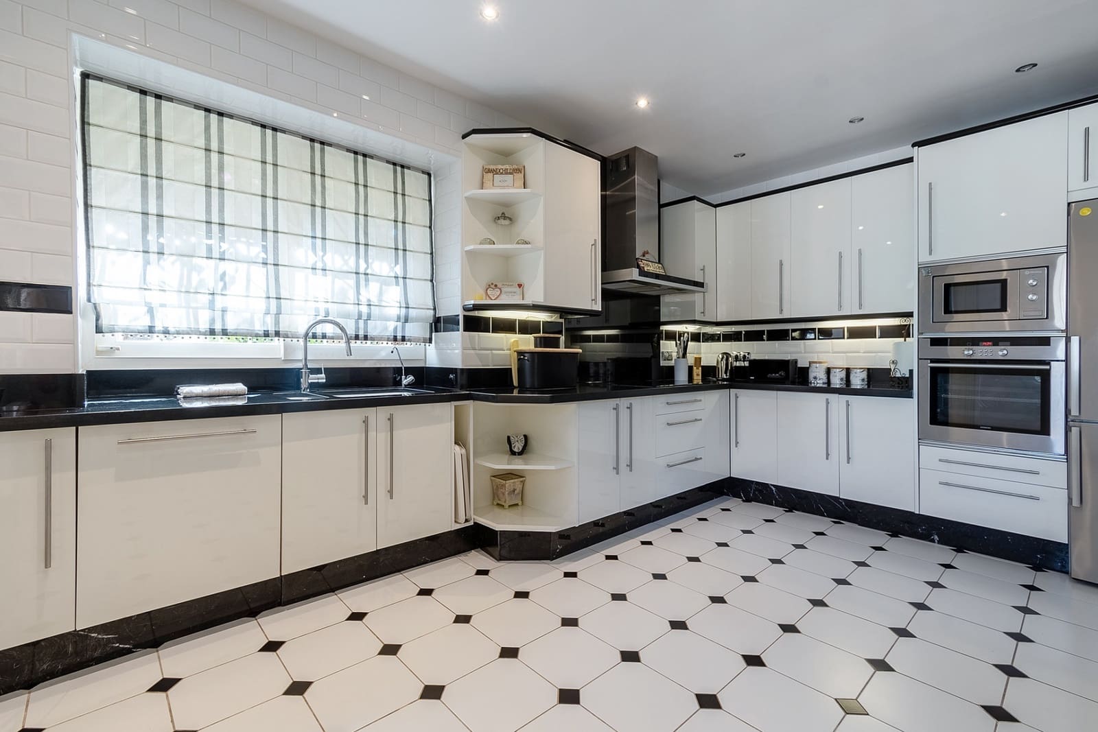 7 camera da letto Villa in vendita in Marbella con piscina garage - 2.700.000 € (Rif: 8337459)