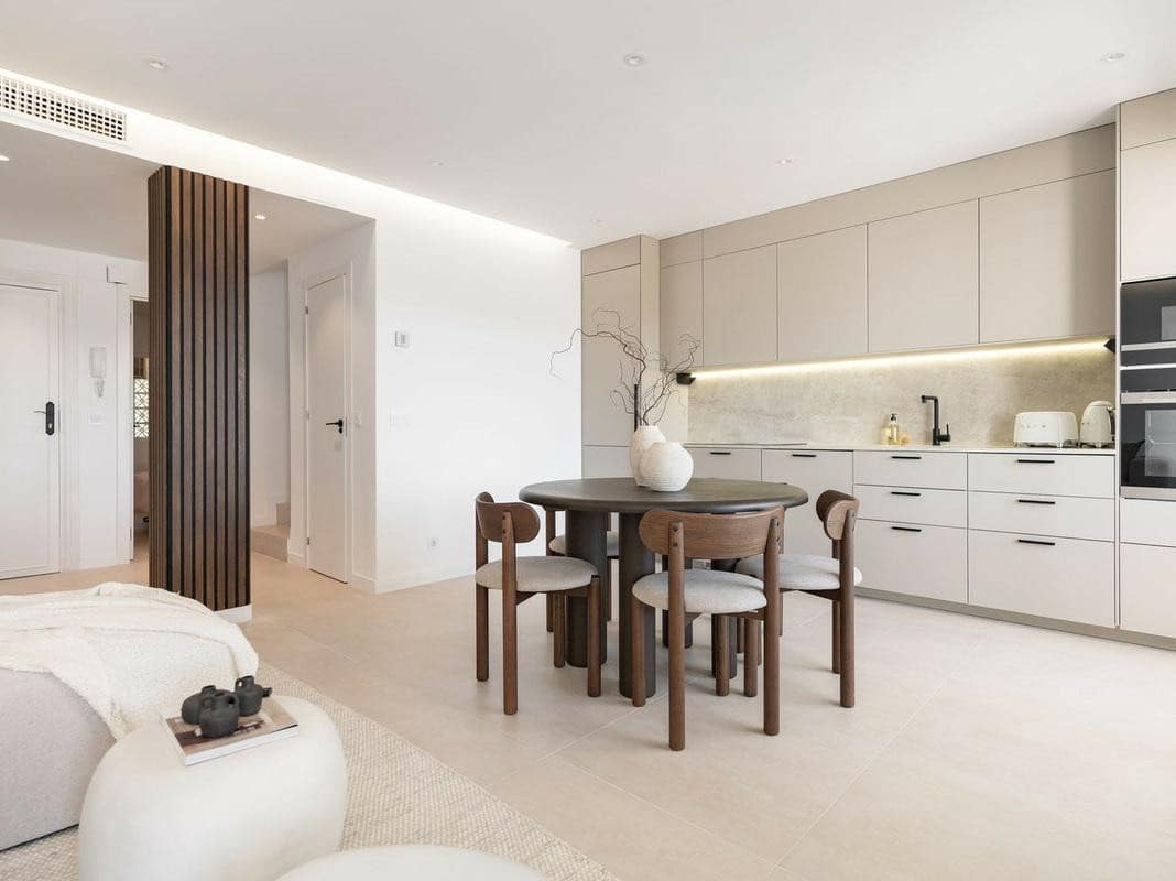 3 sovrum Takvåning till salu i Marbella med pool garage - 830 000 € (Ref: 8337460)