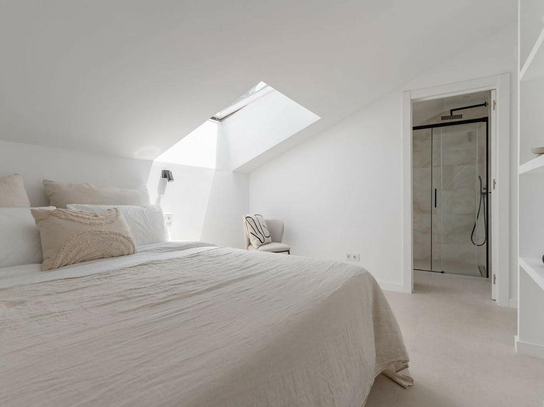 3 sovrum Takvåning till salu i Marbella med pool garage - 830 000 € (Ref: 8337460)