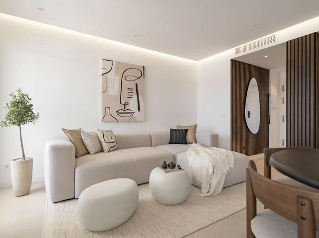 3 soverom Penthouse til salgs i Nueva Andalucía Centro, Marbella med svømmebasseng garasje - € 830 000 (Ref: 8337460)