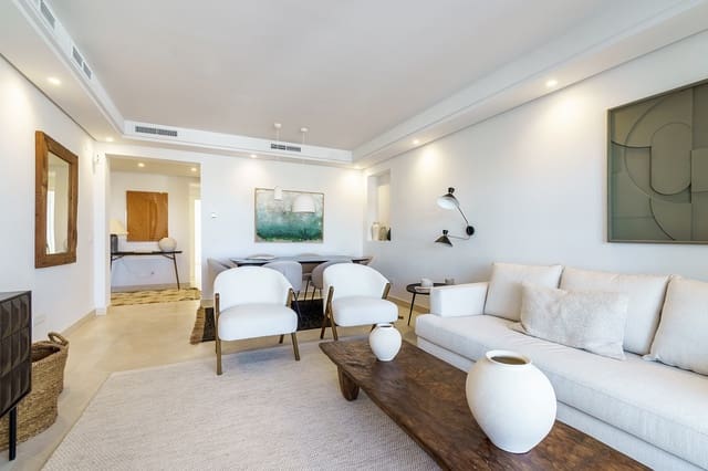 3 sypialnia Apartament na sprzedaż w Los Naranjos, Marbella z basenem garażem - 720 000 € (Ref: 8342593)