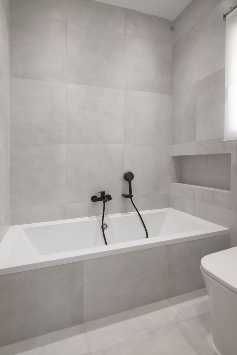 4 soveværelse Semi-Rækkehus til salg i Bel-Air med swimmingpool garage - € 720.000 (Ref: 8344492)