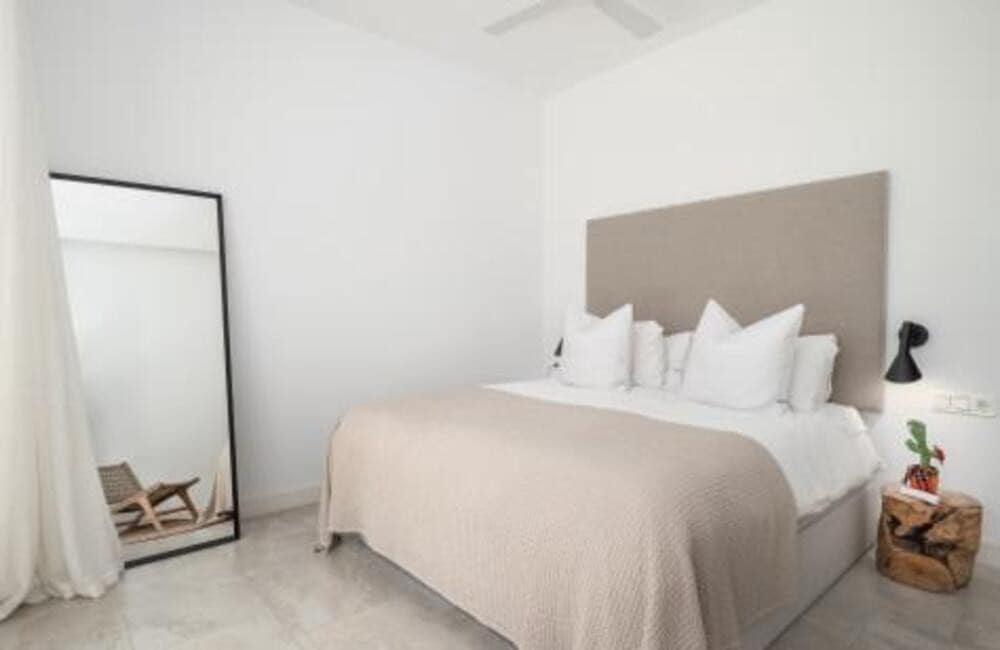 4 soveværelse Villa til salg i Guadalmina med swimmingpool garage - € 2.690.000 (Ref: 8344494)