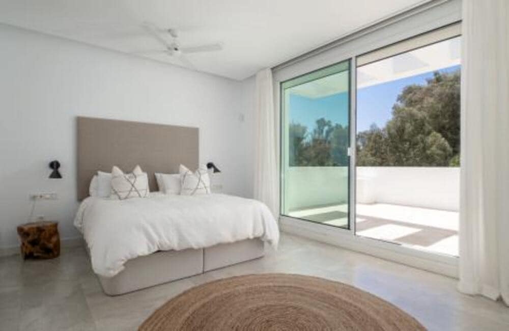 4 soveværelse Villa til salg i Guadalmina med swimmingpool garage - € 2.690.000 (Ref: 8344494)