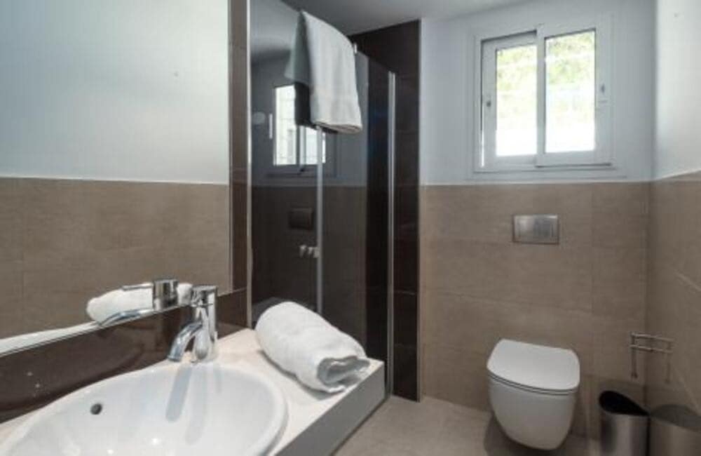 4 soveværelse Villa til salg i Guadalmina med swimmingpool garage - € 2.690.000 (Ref: 8344494)