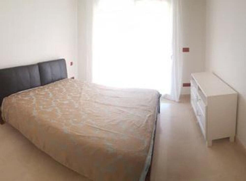2 bedroom Apartment for rent in Marbella with pool garage - € 1,850 (Ref: 8347456)