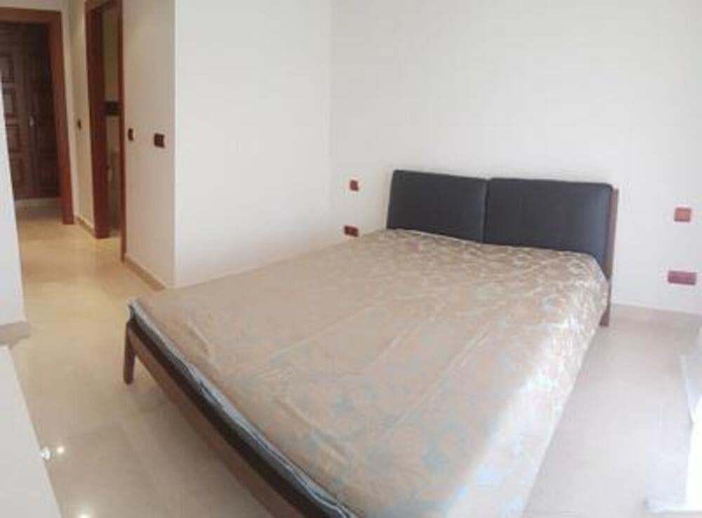 2 bedroom Apartment for rent in Marbella with pool garage - € 1,850 (Ref: 8347456)
