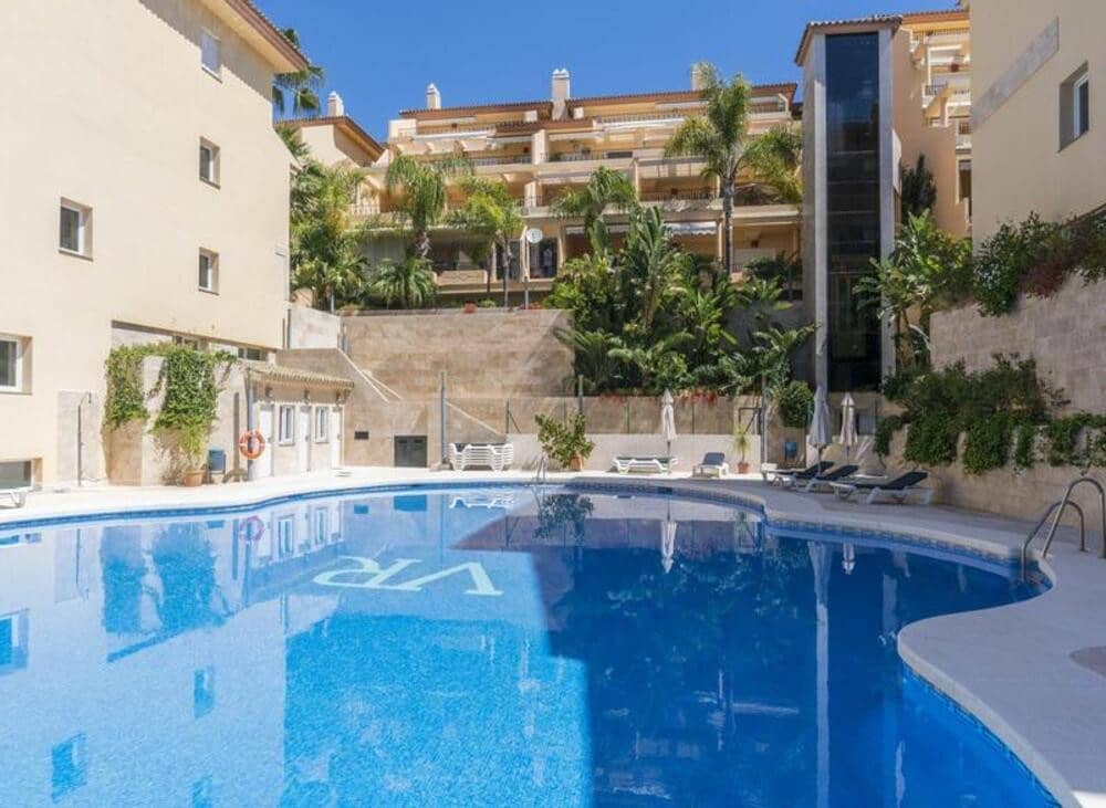 2 bedroom Apartment for rent in Marbella with pool garage - € 1,850 (Ref: 8347456)