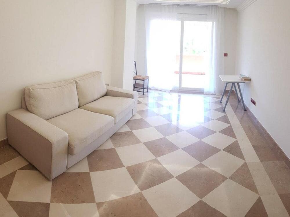 2 bedroom Apartment for rent in Marbella with pool garage - € 1,850 (Ref: 8347456)