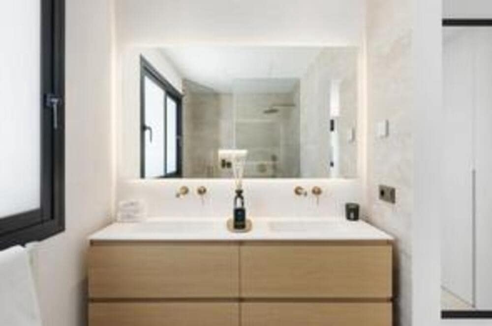 5 quarto Moradia para venda em Nueva Andalucia com piscina garagem - 3 495 000 € (Ref: 8376696)