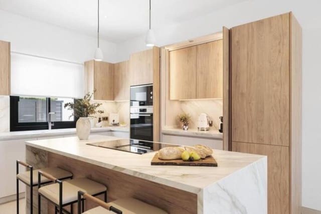 5 quarto Moradia para venda em Los Naranjos, Marbella com piscina garagem - 3 495 000 € (Ref: 8376696)