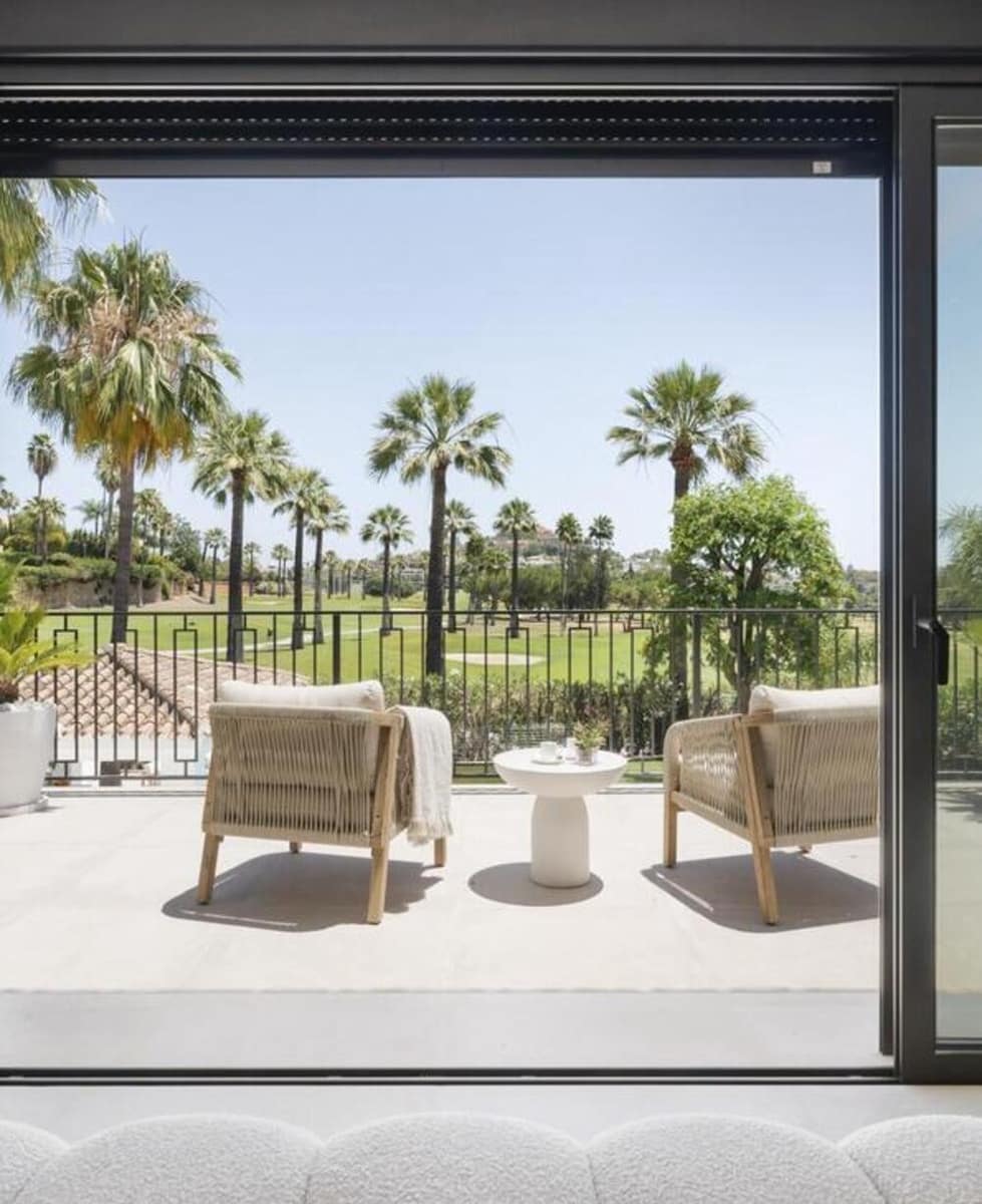 5 chambre Villa/Maison à vendre à Nueva Andalucia avec piscine garage - 3 495 000 € (Ref: 8376696)