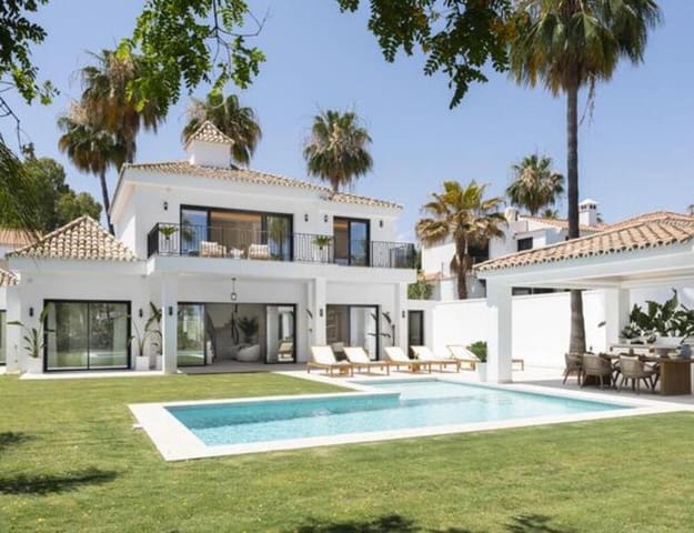 5 soverom Villa til salgs i Los Naranjos, Marbella med svømmebasseng garasje - € 3 495 000 (Ref: 8376696)
