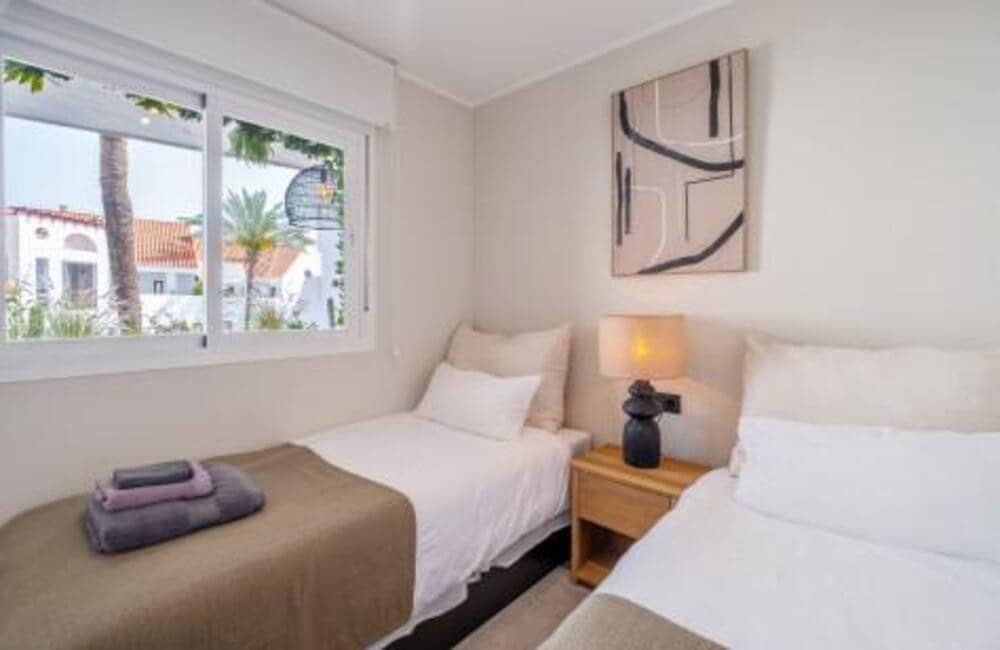 4 Zimmer Apartment zu verkaufen in Marbella mit Pool Garage - 780.000 € (Ref: 8376699)