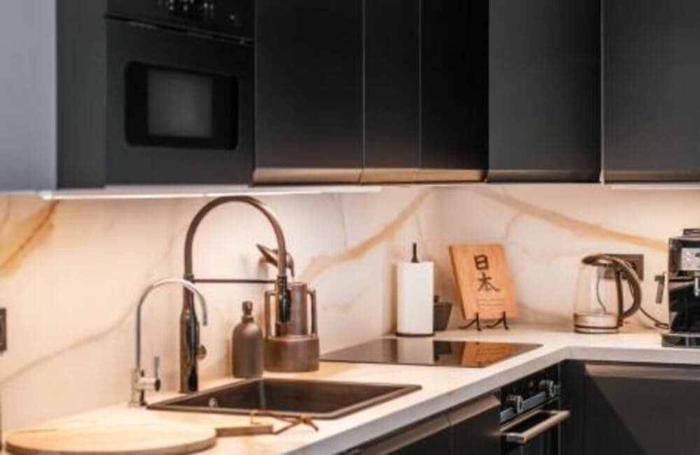 4 Zimmer Apartment zu verkaufen in Marbella mit Pool Garage - 780.000 € (Ref: 8376699)