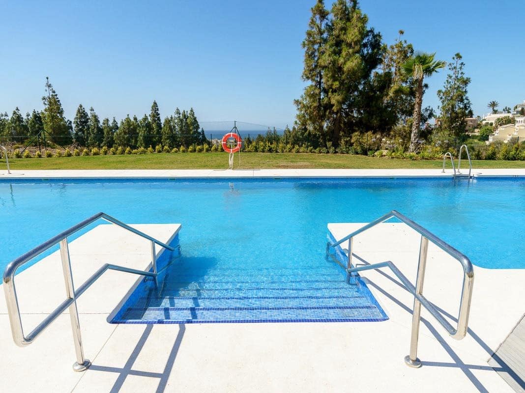 3 slaapkamer Appartement te koop in Mijas Costa met zwembad garage - € 450.500 (Ref: 8376700)