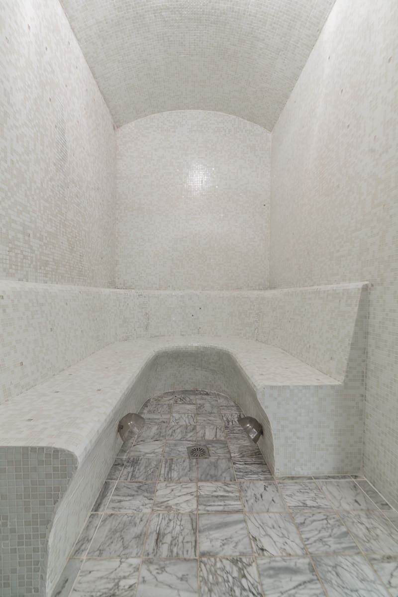 2 soveværelse Byhus til leje i Marbella med swimmingpool garage - € 6.000 (Ref: 8387898)