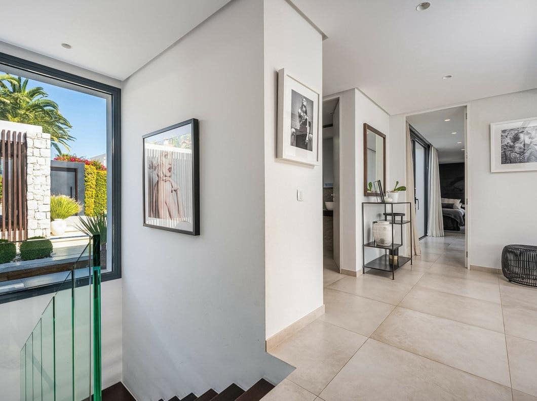 6 sovrum Villa för semesterbostäder i Nueva Andalucia med pool garage - 20 000 € (Ref: 8387900)