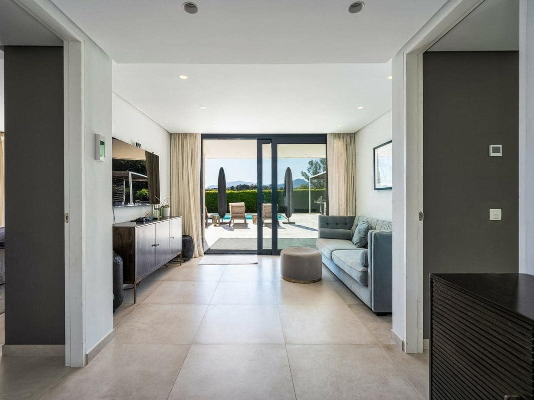 6 sovrum Villa för semesterbostäder i Nueva Andalucia med pool garage - 20 000 € (Ref: 8387900)