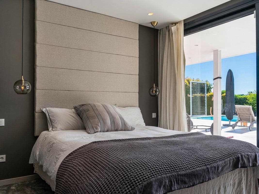 Villa/Maison de 6 chambres de location de vacances à Nueva Andalucia avec piscine garage - 20 000 € (Ref: 8387900)